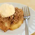 Запеченные яблоки с медом и грецкими орехами