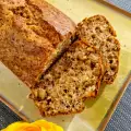 Banana Bread with Sour Cream