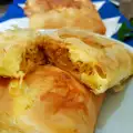 Банички с праз, моркови и сирене