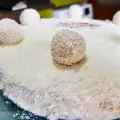 Biscuit Raffaello with 3 Types of Cream