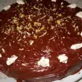 Glazed Cake with Dark Chocolate with Hazelnuts