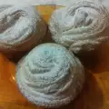 Cruffins with Powdered Sugar