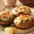 Mushrooms Stuffed with Blue Cheese