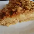 Caramel Pie with Pears