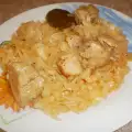 Вкусно пържено свинско с прясно зеле