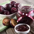 Plum Jam in the Oven