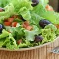 Salad with Olives and Tomatoes