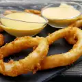 Breaded Calamari with Curry Sauce