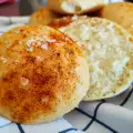 Andalusian Ochios Olive Oil Bread Rolls