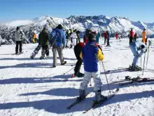 Top Skiers Open Season in Bulgaria\'s Bansko