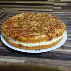 Torta sa bademima i kremom od pavlake