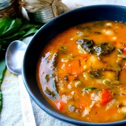 Potaje de alubias con vinagrera y cebolleta verde