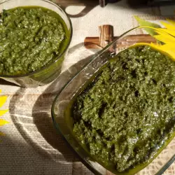 Domaći pesto od bosiljka sa orasima