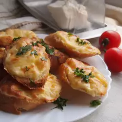 Bruschetta with Yellow Cheese, Egg and Cream Cheese