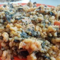 Bulgur with Spinach and Carrots