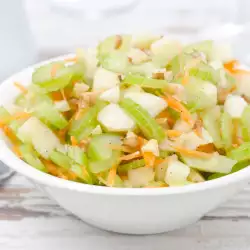 Healthy Celery and Green Apple Salad