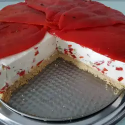 Tarta de queso salada con mascarpone y pimientos rojos