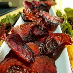 Healthy Red Vegetable Chips