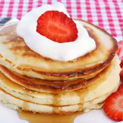 Cream Pancakes