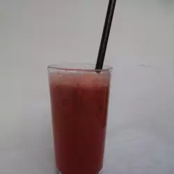 Homemade Lemonade with Strawberries