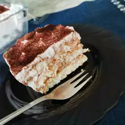 Tarta de bizcochos con mantequilla de cacahuetes