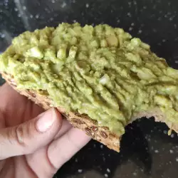 Guacamole picant