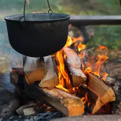 Манастирски гювеч с месо