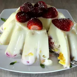 Jellied Milk with Fruit