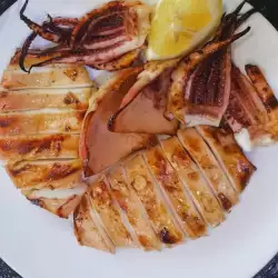 Grilled Squid with Lemon and Olive Oil