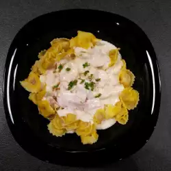 Cappeletti mit Caruso Soße