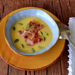 Light Cream Soup with Potatoes and Bacon