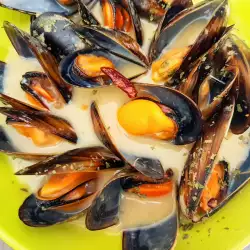 Castilian-Style Mussels