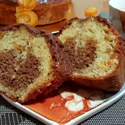 Cake with Candied Orange Peels and Raisins