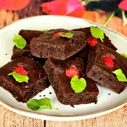 Raspberry Keto Brownies