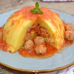 Polenta Dome with Meatballs