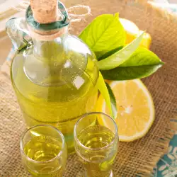 Russian-Style Lemon Infusion