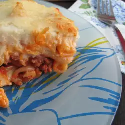 Greek-Style Oven-Baked Macaroni with Minced Meat