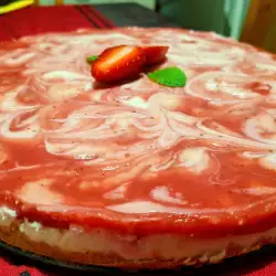 Cheesecake marmolado de fresa y lima