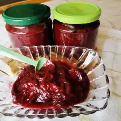 Sugar-Free Plum and Apple Marmalade