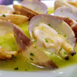 Clams in Salsa Verde