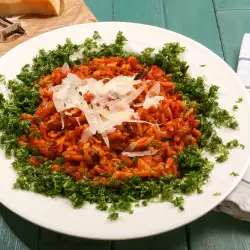 Orzo in Tomato-Cream Sauce