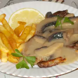 Delicious Steaks with Mushroom Sauce