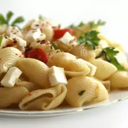 Pasta with Arugula and Mozzarella