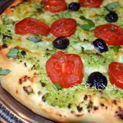 Pizza con pesto de calabacín