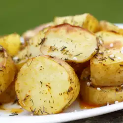 Quick Skillet Potatoes with Thyme