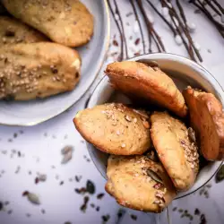 Galletas proteicas con especias verdes