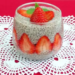 Chia and Strawberry Pudding