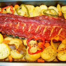 Pork Ribs with Vegetables in the Oven