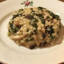 Risotto de champiñones y espinacas