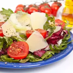 Salad of Arugula and Radicchio with Cocktail Tomatoes